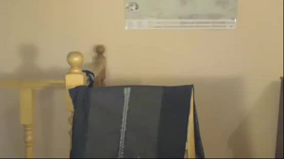 Blondie teenage show her young tits