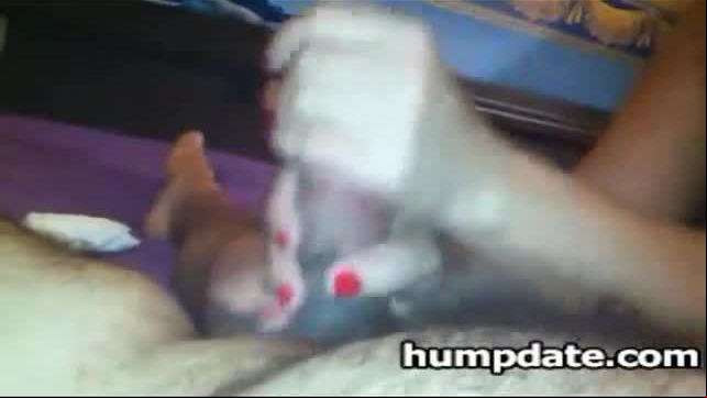 Lucky guy gets nice teasing handjob